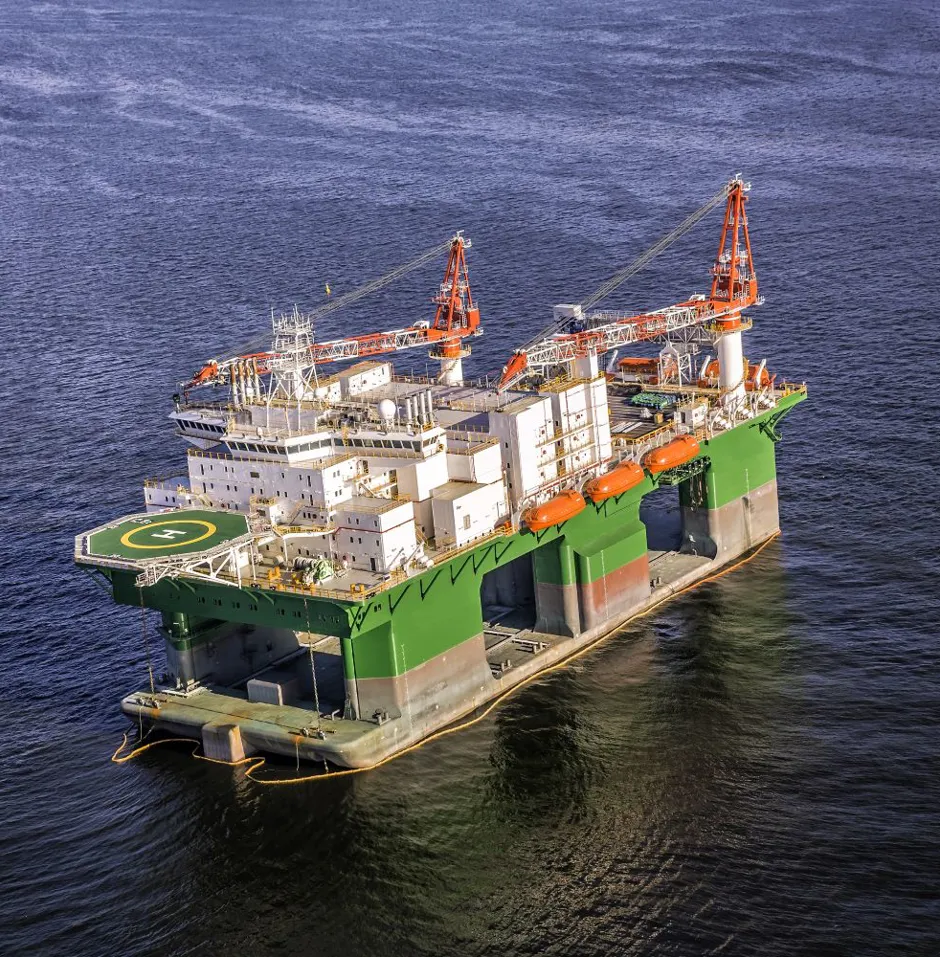 W2W Vessels, Floatels & Oil Rig Accommodation | Clarksons