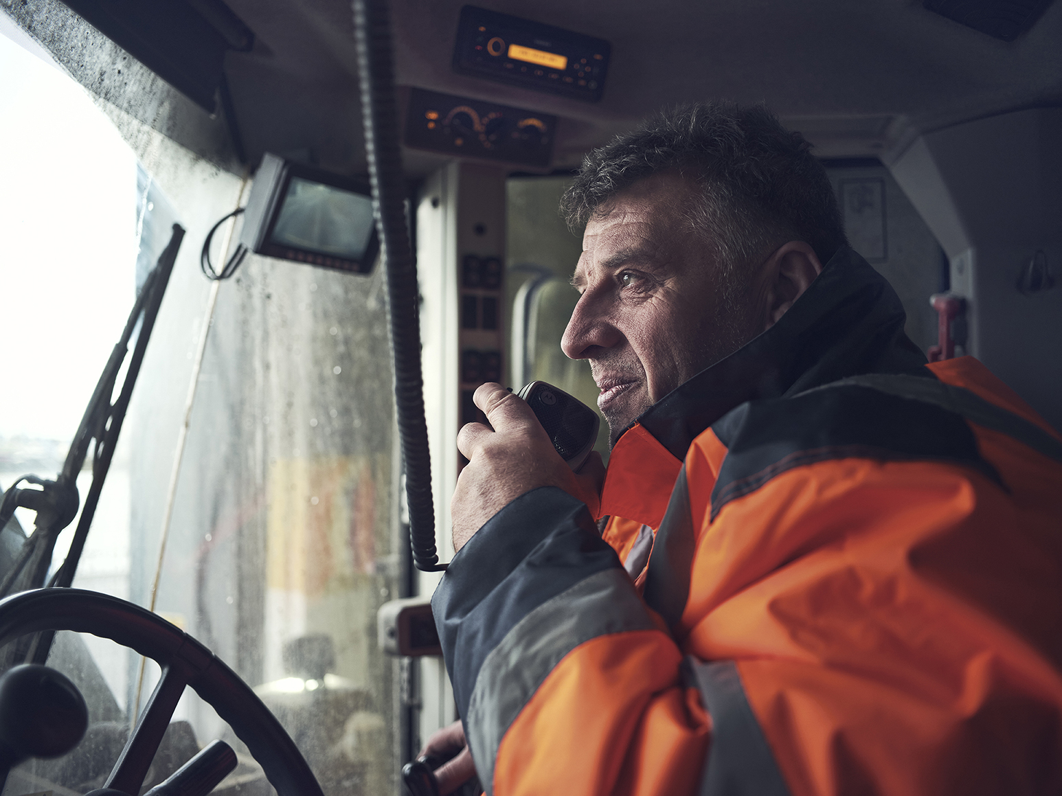 quayside management vehicle operator