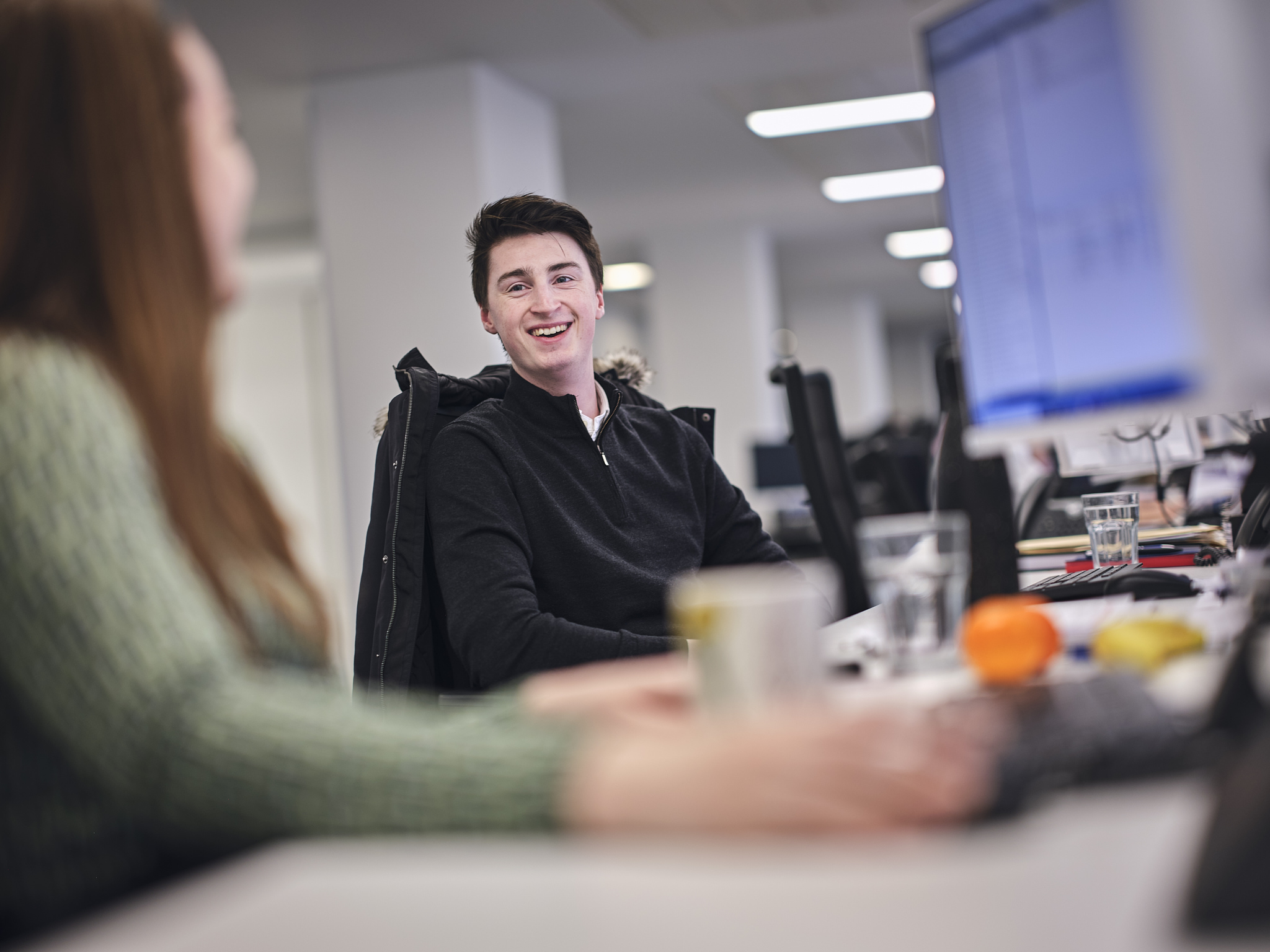 TakeoverModule.BackgroundImageAriaLabel